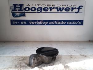 Used Tank cap cover Renault Clio V (RJAB) 1.0 TCe 100 12V Price € 30,00 Margin scheme offered by Autobedrijf Hoogerwerf
