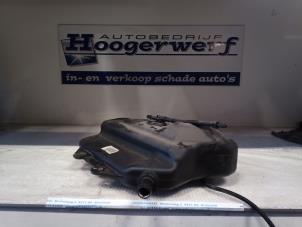 Used Adblue Tank Mercedes Vito (447.6) 2.2 114 CDI 16V Price € 151,25 Inclusive VAT offered by Autobedrijf Hoogerwerf