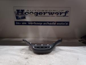Używane Przelacznik pozycji automatycznej skrzyni biegów Fiat 500e (332) 42 kWh 3+1 Cena € 200,00 Procedura marży oferowane przez Autobedrijf Hoogerwerf