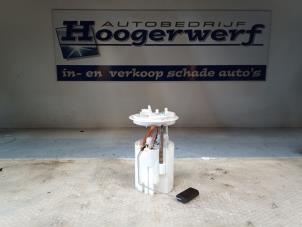 Used Electric fuel pump Opel Corsa E 1.0 SIDI Turbo 12V Price € 30,00 Margin scheme offered by Autobedrijf Hoogerwerf