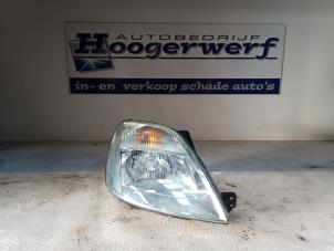 Used Headlight, right Ford Fiesta 5 (JD/JH) 1.3 Price € 20,00 Margin scheme offered by Autobedrijf Hoogerwerf