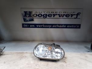Used Headlight, right Volkswagen Golf IV (1J1) 1.9 TDI 130 Price € 20,00 Margin scheme offered by Autobedrijf Hoogerwerf