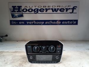 Used Radio Volkswagen Up! (121) 1.0 12V 60 Price € 175,00 Margin scheme offered by Autobedrijf Hoogerwerf