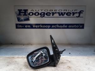 Gebrauchte Außenspiegel links Hyundai i10 (F5) 1.1i 12V Preis € 20,00 Margenregelung angeboten von Autobedrijf Hoogerwerf
