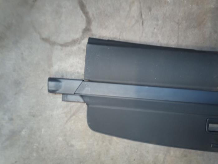 Luggage compartment cover from a Skoda Octavia Combi (1Z5) 1.9 TDI 2006