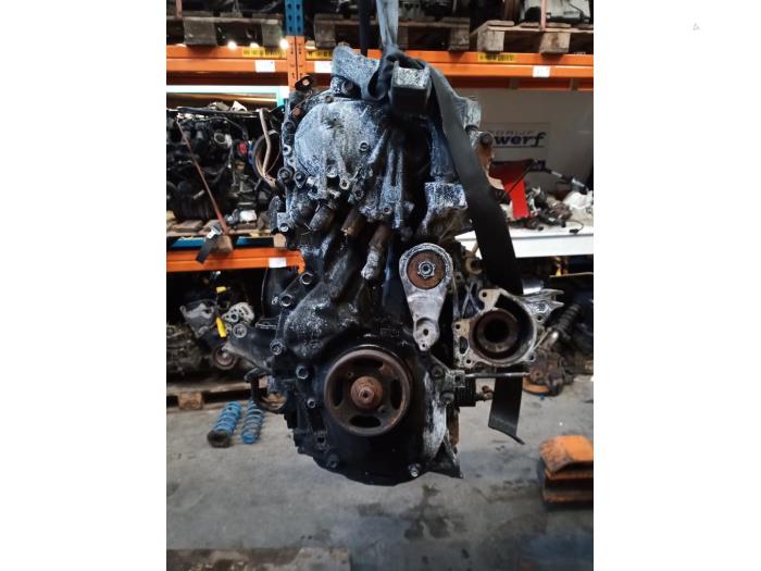 Engine from a Renault Talisman (RFDL) 1.6 Energy TCe 150 EDC 2016