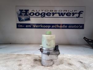 Gebrauchte Lenkkraftverstärker Pumpe Volkswagen Polo IV (9N1/2/3) 1.2 Preis € 40,00 Margenregelung angeboten von Autobedrijf Hoogerwerf