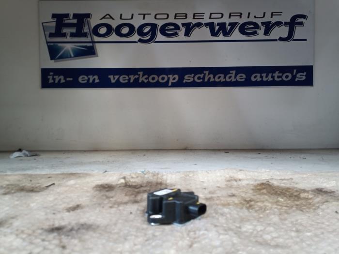 Usagé Ordinateur ESP Hyundai i20 1.2i 16V Prix € 40,00 Règlement à la marge proposé par Autobedrijf Hoogerwerf