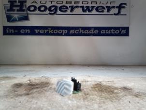 Used Heater resistor plug Citroen C1 1.0 12V VVT-i Price € 9,00 Margin scheme offered by Autobedrijf Hoogerwerf