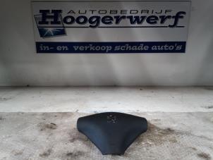 Usados Airbag izquierda (volante) Peugeot 107 1.0 12V Precio € 25,00 Norma de margen ofrecido por Autobedrijf Hoogerwerf