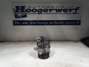 Used Air conditioning pump Toyota Aygo (B10) 1.0 12V VVT-i Price € 65,00 Margin scheme offered by Autobedrijf Hoogerwerf