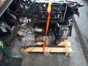 Engine from a Alfa Romeo 147 (937) 1.6 Twin Spark 16V 2006