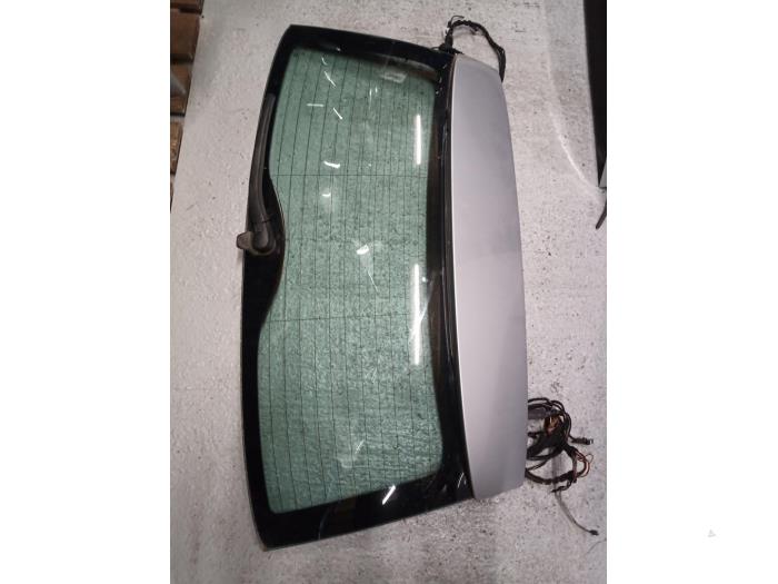 Usados Ventanilla detrás BMW 3 serie Touring (E46/3) 316i 16V Precio € 75,00 Norma de margen ofrecido por Autobedrijf Hoogerwerf