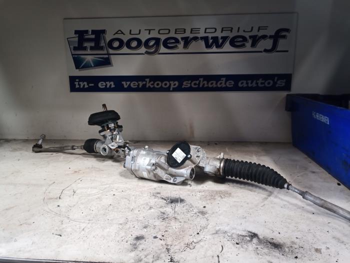 Begagnade Styrbox Renault Megane E-Tech (RCB) 60 kWh Pris € 350,00 Marginaltabell erbjuds av Autobedrijf Hoogerwerf