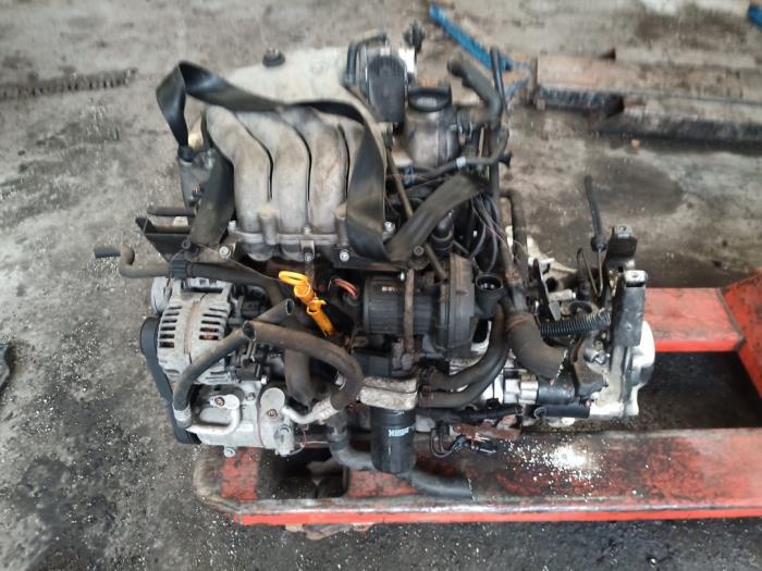 Used Engine Skoda Fabia (6Y5) 2.0i Price € 400,00 Margin scheme offered by Autobedrijf Hoogerwerf