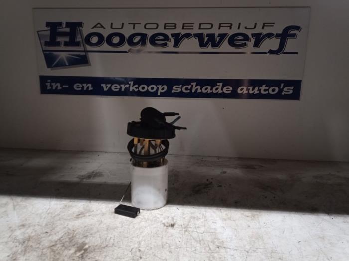 Begagnade Bensinpump Skoda Fabia II (5J) 1.2i Pris € 45,00 Marginaltabell erbjuds av Autobedrijf Hoogerwerf