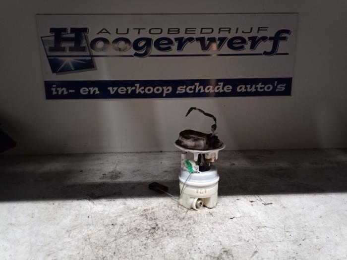 Usagé Pompe d'injection Peugeot 307 (3A/C/D) 2.0 16V Prix € 30,00 Règlement à la marge proposé par Autobedrijf Hoogerwerf