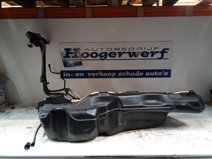 Begagnade Tank Seat Leon (KLB) 1.0 TSI 12V Pris € 130,00 Marginaltabell erbjuds av Autobedrijf Hoogerwerf