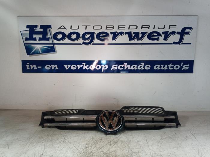 Używane Grill Volkswagen Golf V (1K1) 1.4 16V Cena € 40,00 Procedura marży oferowane przez Autobedrijf Hoogerwerf