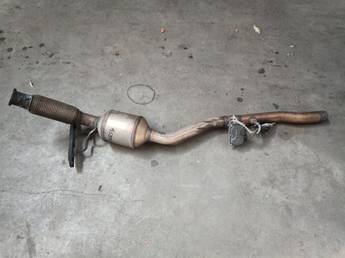 Used Front pipe + catalyst Volkswagen Caddy IV 2.0 TDI 75 Price € 250,00 Margin scheme offered by Autobedrijf Hoogerwerf