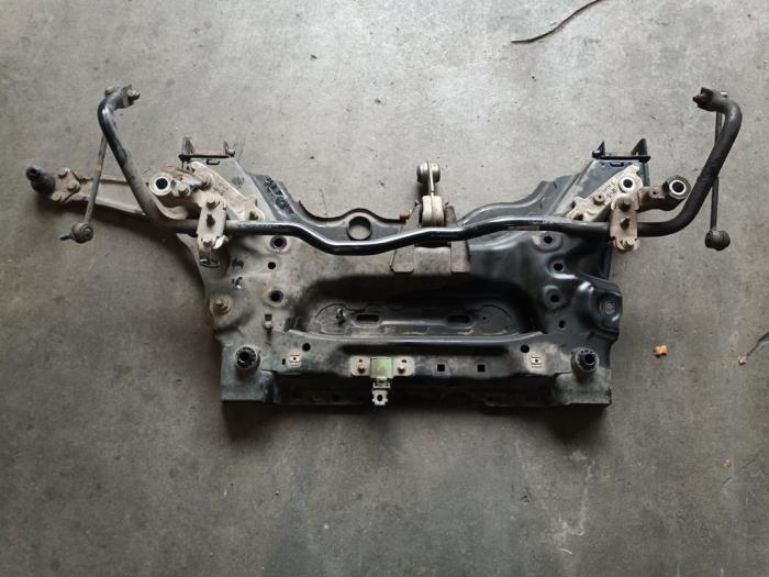 Used Subframe Renault Megane IV (RFBB) 1.6 GT Energy TCe 205 EDC Price € 150,00 Margin scheme offered by Autobedrijf Hoogerwerf