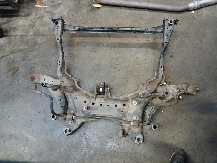 Used Subframe Mazda CX-5 I (KE,GH) 2.0 SkyActiv-G 16V 2WD Price € 300,00 Margin scheme offered by Autobedrijf Hoogerwerf