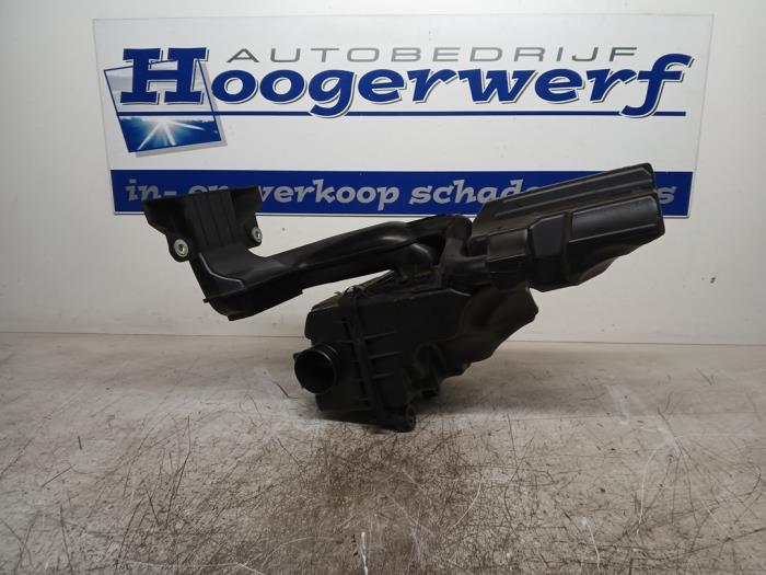 Begagnade Luftfilterhus Mazda CX-5 I (KE,GH) 2.0 SkyActiv-G 16V 2WD Pris € 50,00 Marginaltabell erbjuds av Autobedrijf Hoogerwerf