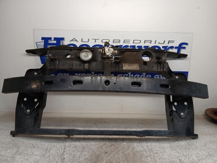 Begagnade Front Fiat Panda (169) 1.2 Fire Pris € 50,00 Marginaltabell erbjuds av Autobedrijf Hoogerwerf