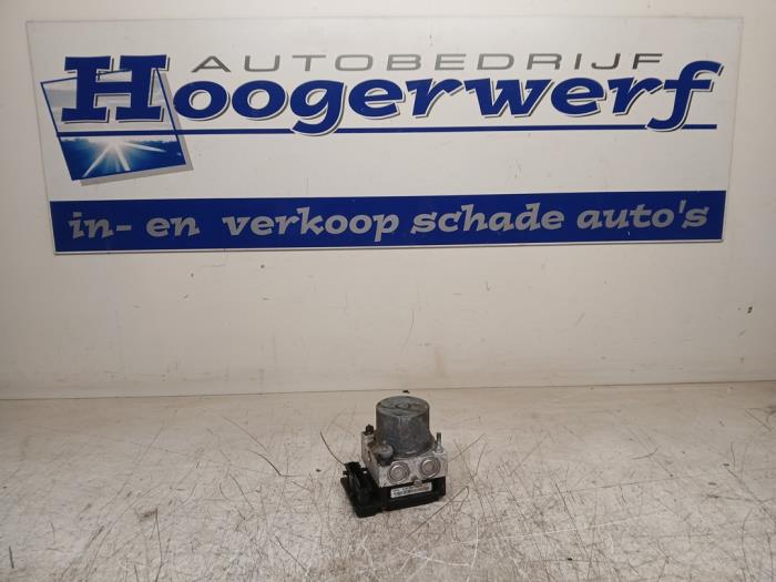 Gebrauchte ABS Pumpe Subaru Impreza III (GH/GR) 2.0 R 16V AWD Preis € 150,00 Margenregelung angeboten von Autobedrijf Hoogerwerf