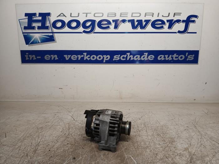 Usagé Dynamo Lancia Delta (844) 1.4 T-Jet 16V 120 Prix € 40,00 Règlement à la marge proposé par Autobedrijf Hoogerwerf
