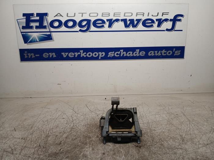 Used Engine mount Volkswagen Golf VII (AUA) 1.2 TSI 16V Price € 20,00 Margin scheme offered by Autobedrijf Hoogerwerf