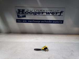 Used Wiper switch Chevrolet Kalos (SF48) 1.4 Price € 20,00 Margin scheme offered by Autobedrijf Hoogerwerf