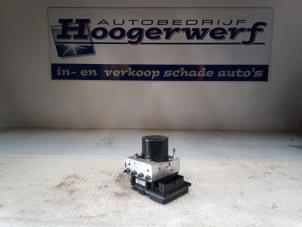 Usagé Pompe ABS Volkswagen Polo V (6R) 1.2 TDI 12V BlueMotion Prix € 25,00 Règlement à la marge proposé par Autobedrijf Hoogerwerf