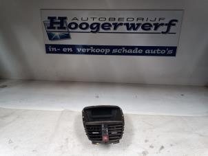 Used Clock Peugeot 207/207+ (WA/WC/WM) 1.6 16V Price € 20,00 Margin scheme offered by Autobedrijf Hoogerwerf
