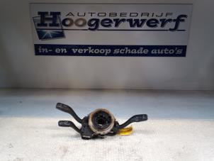Used Steering column stalk Audi A4 Avant (B6) 1.9 TDI PDE 130 Price € 45,00 Margin scheme offered by Autobedrijf Hoogerwerf