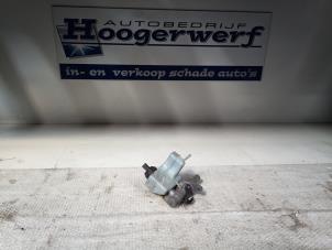 Usagé Cylindre de frein principal Seat Alhambra (7N) 2.0 TDI 16V Prix € 50,00 Règlement à la marge proposé par Autobedrijf Hoogerwerf