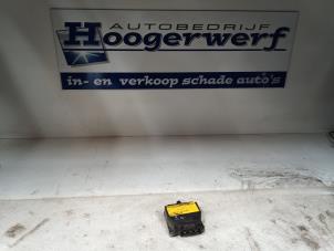 Used Vacuum relay Volkswagen Golf V (1K1) 1.9 TDI Price € 20,00 Margin scheme offered by Autobedrijf Hoogerwerf