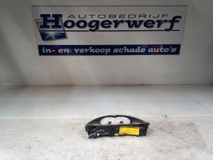 Usados Cuentakilómetros Opel Tigra Precio € 60,00 Norma de margen ofrecido por Autobedrijf Hoogerwerf