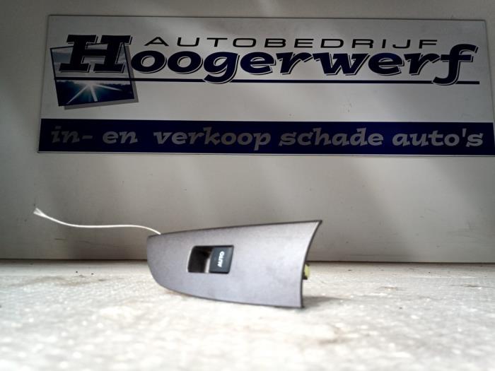 Usados Interruptor de ventanilla eléctrica Lexus IS (E2) 250 2.5 V6 24V Precio € 20,00 Norma de margen ofrecido por Autobedrijf Hoogerwerf