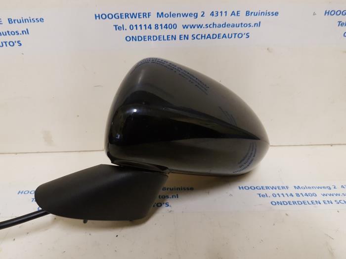 Wing mirror, left from a Opel Corsa 2008
