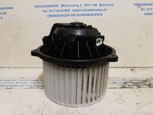 Usados Motor de ventilador de calefactor Kia Picanto (TA) 1.0 12V Precio € 35,00 Norma de margen ofrecido por Autobedrijf Hoogerwerf