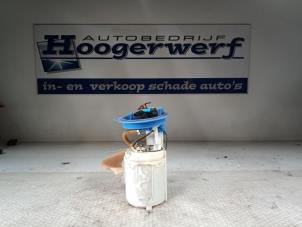 Usagé Pompe d'injection Volkswagen Golf V (1K1) 1.6 FSI 16V Prix sur demande proposé par Autobedrijf Hoogerwerf