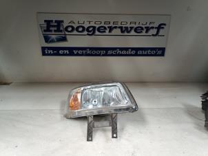 Used Headlight, right Volkswagen Multivan T5 (7E/7HC/7HF/7HM) 1.9 TDi Price € 50,00 Margin scheme offered by Autobedrijf Hoogerwerf