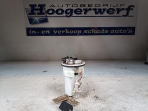Usagé Pompe carburant électrique Toyota Corolla Wagon (E12) 1.6 16V VVT-i Prix € 25,00 Règlement à la marge proposé par Autobedrijf Hoogerwerf