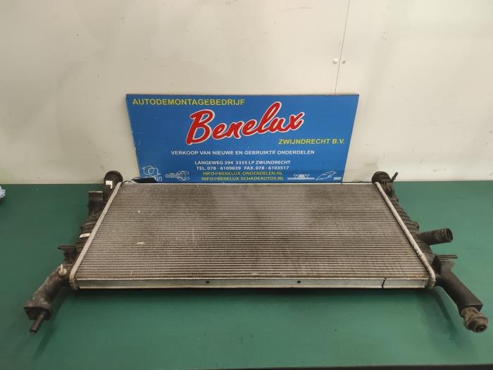 Usagé Radiateur Ford Transit 2.2 TDCi 16V Prix sur demande proposé par Benelux Zwijndrecht B.V.