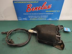 Used Parking brake mechanism Citroen C4 Grand Picasso (UA) 1.8 16V Price on request offered by Benelux Zwijndrecht B.V.