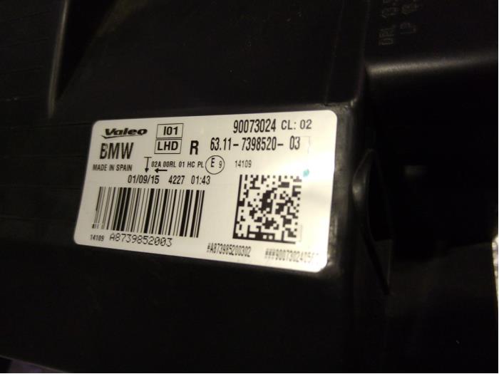 Scheinwerfer rechts van een BMW i3 (I01) i3 2015