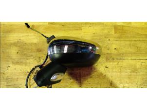 Used Wing mirror, left Citroen C3 (SC) 1.2 VTi 82 12V Price on request offered by Benelux Zwijndrecht B.V.
