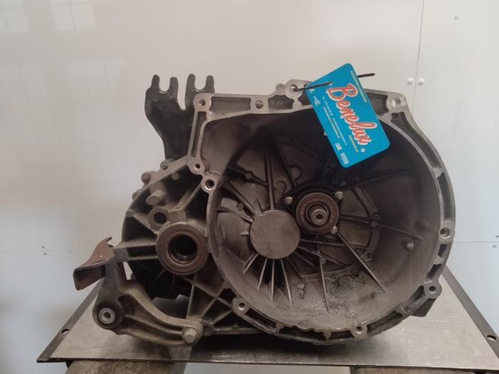 Usagé Boîte de vitesse Ford Focus 2 Wagon 1.6 TDCi 16V 100 Prix sur demande proposé par Benelux Zwijndrecht B.V.