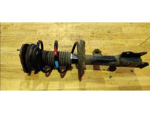 Used Front shock absorber rod, left Toyota Prius (NHW20) 1.5 16V Price on request offered by Benelux Zwijndrecht B.V.